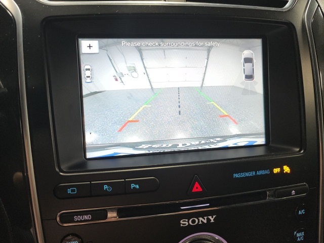 Vehicle image 11 of 31