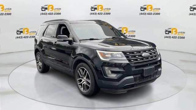 2017 Ford Explorer Sport Image 3 of 24
