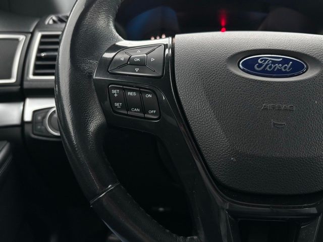 2017 Ford Explorer XLT Image 37 of 38