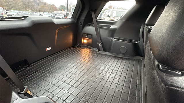 2017 Ford Explorer XLT Image 16 of 34