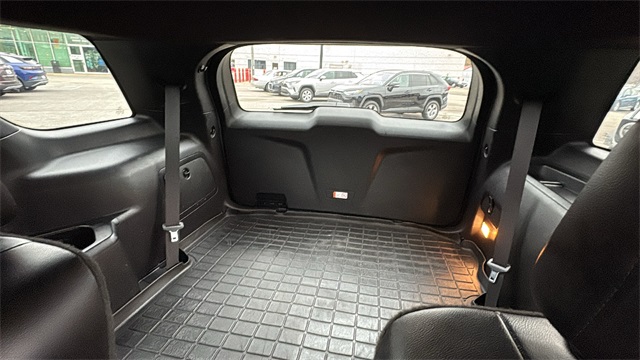 2017 Ford Explorer XLT Image 15 of 34