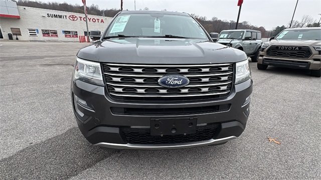 2017 Ford Explorer XLT Image 28 of 34