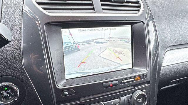 2017 Ford Explorer XLT Image 22 of 34