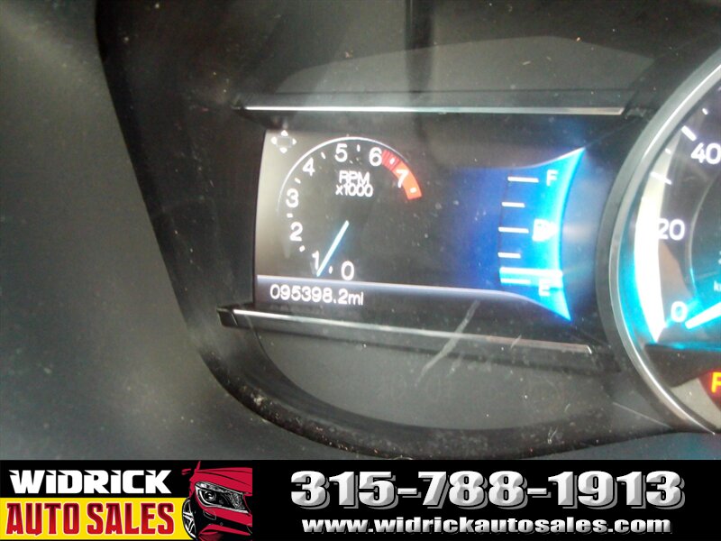 Vehicle image 18 of 18