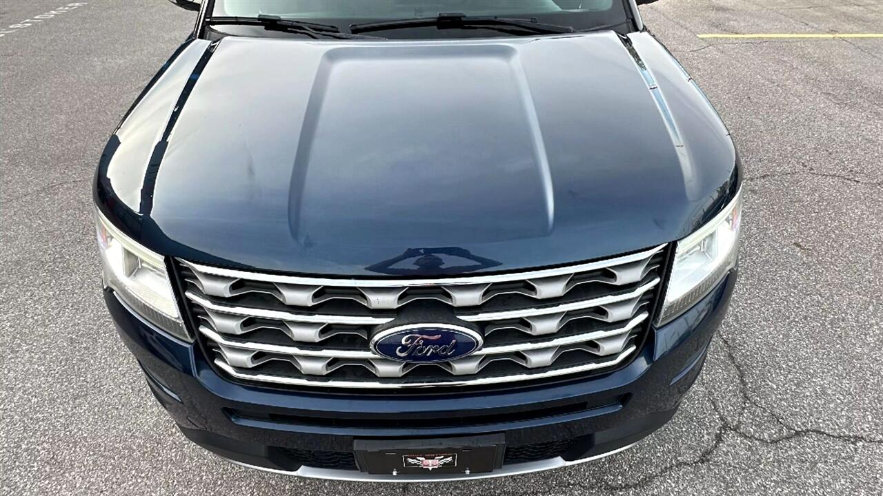 Vehicle image 47 of 49