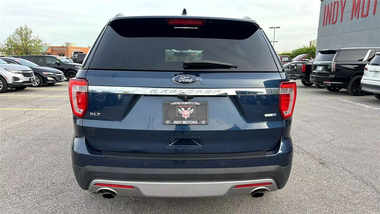Vehicle image 8 of 49