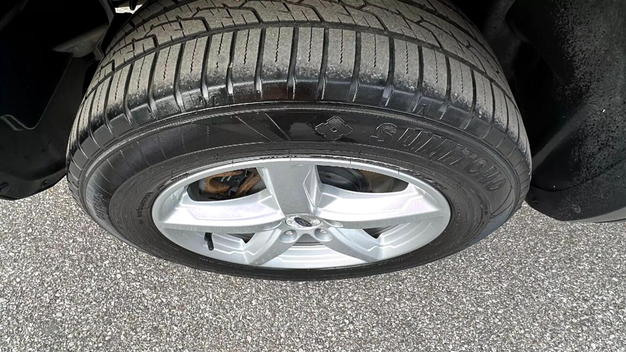 Vehicle image 42 of 49