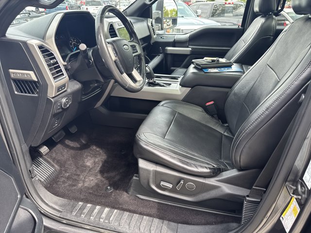 Vehicle image 26 of 45