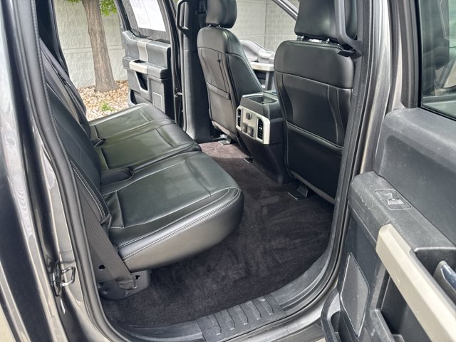 Vehicle image 28 of 45