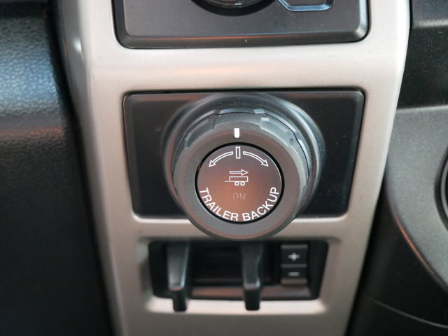 Vehicle image 20 of 35