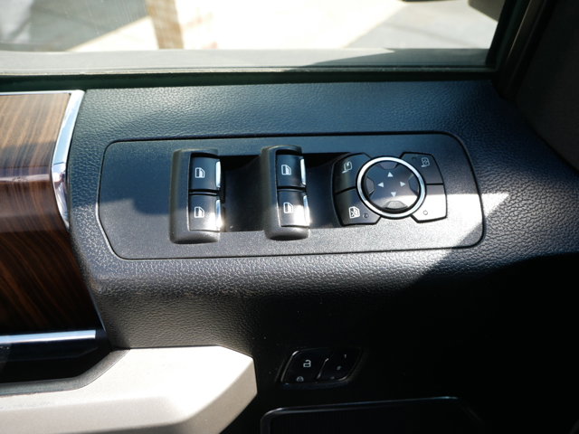 Vehicle image 16 of 35