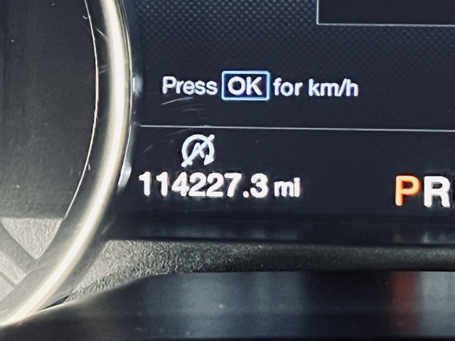 Vehicle image 31 of 40