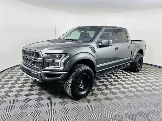Vehicle image 1 of 40