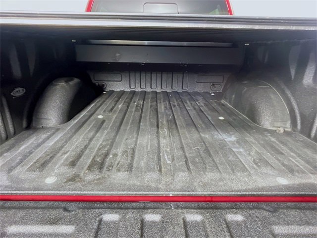 Vehicle image 10 of 38