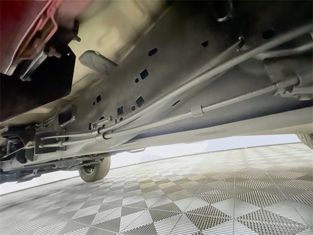 Vehicle image 29 of 38