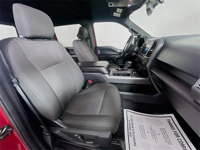 Vehicle image 13 of 38