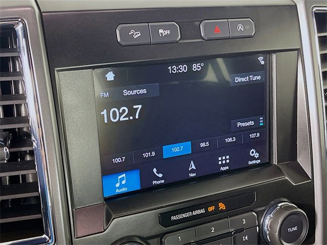 Vehicle image 21 of 38
