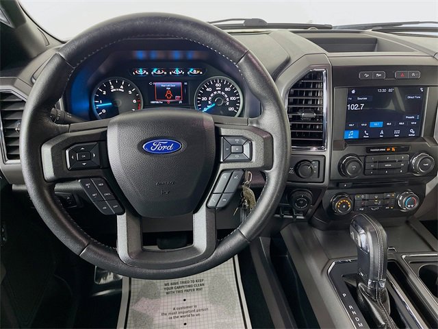 Vehicle image 17 of 38