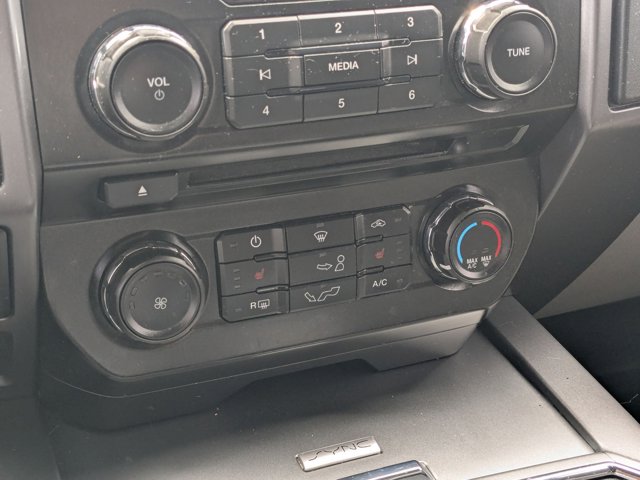 Vehicle image 22 of 31