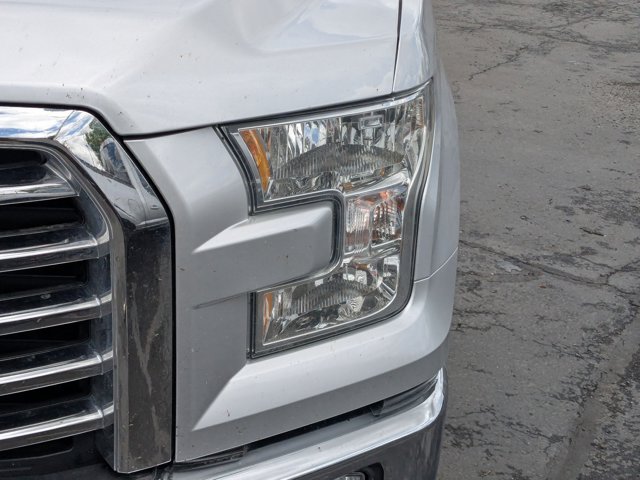 Vehicle image 10 of 31