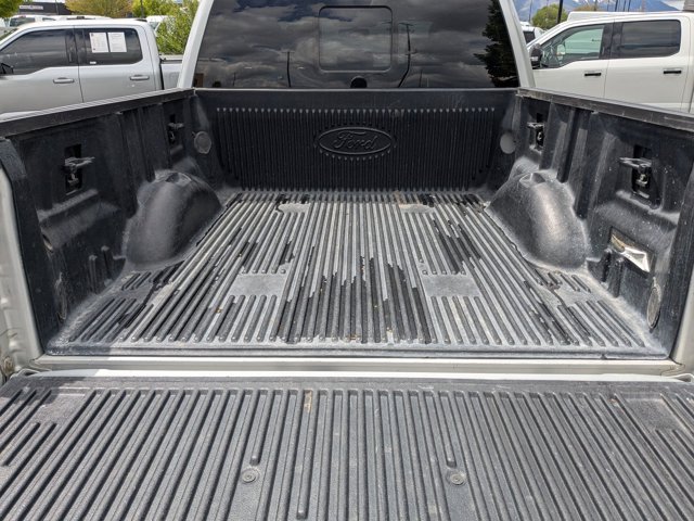 Vehicle image 27 of 31
