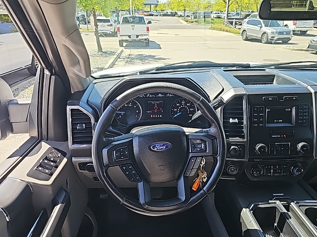 Vehicle image 22 of 37