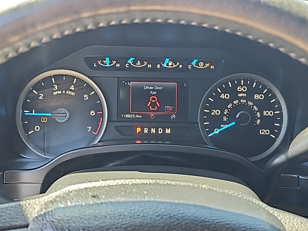 Vehicle image 13 of 37