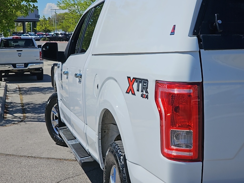 Vehicle image 36 of 37