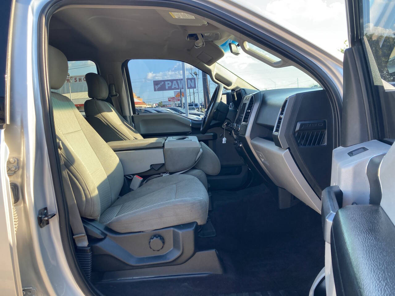 Vehicle image 12 of 12