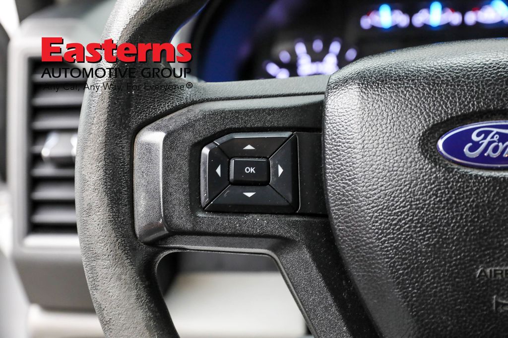Vehicle image 44 of 60
