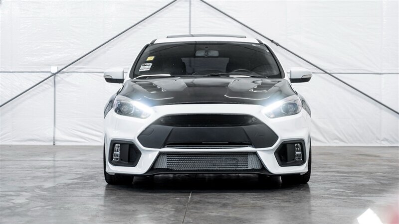 Vehicle image 3 of 33