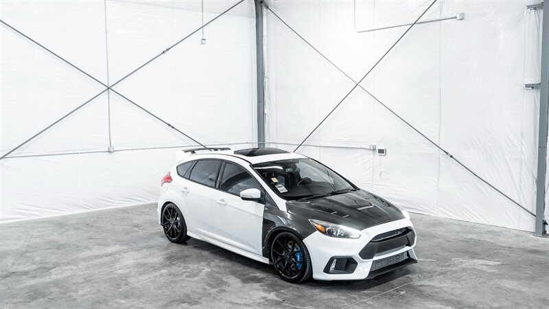 Vehicle image 5 of 33