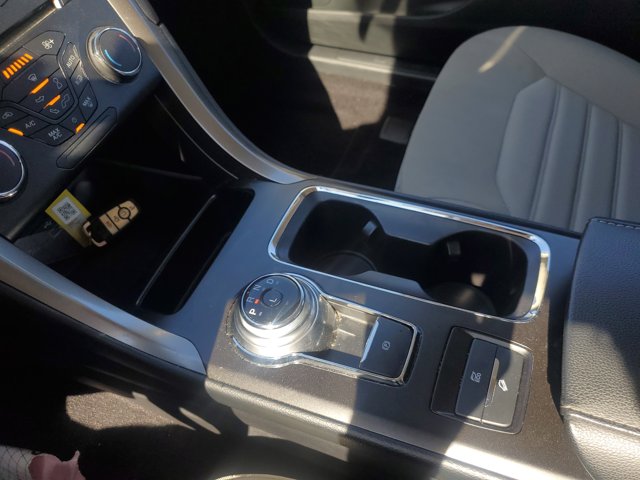 2017 Ford Fusion Hybrid S Image 24 of 31