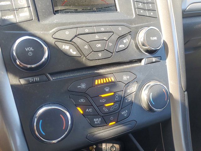 2017 Ford Fusion Hybrid S Image 23 of 31