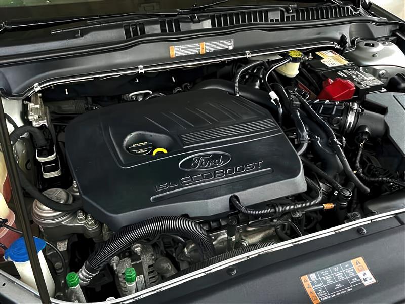 2017 Ford Fusion SE Image 18 of 48