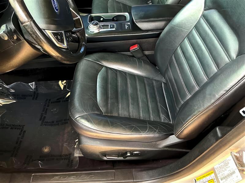 2017 Ford Fusion SE Image 42 of 48