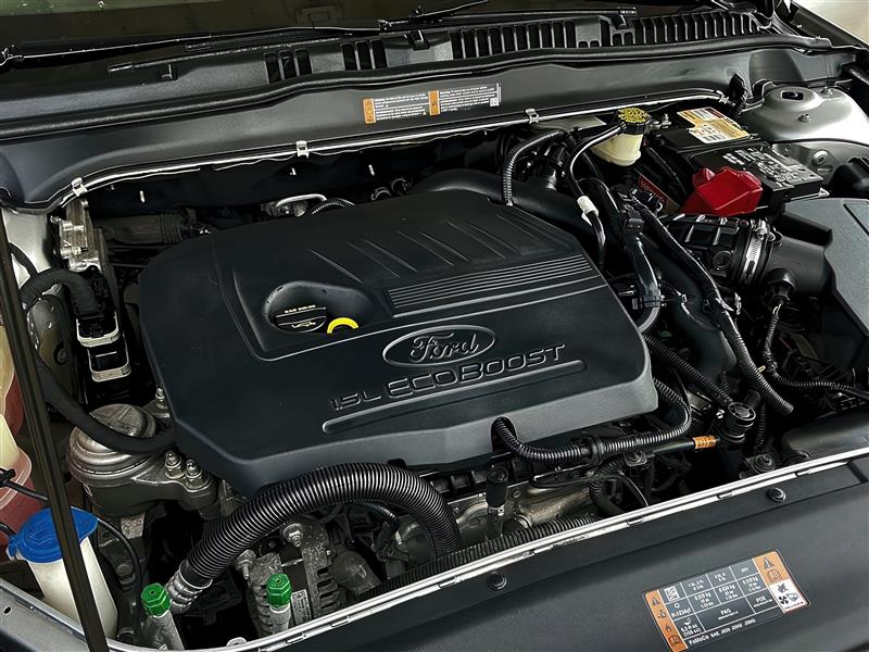 2017 Ford Fusion SE Image 17 of 48