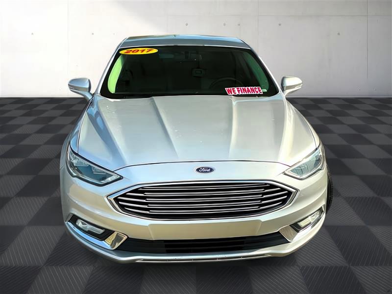 2017 Ford Fusion SE Image 3 of 48