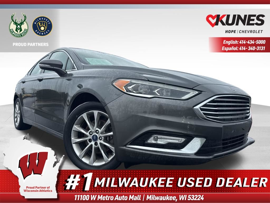 2017 Ford Fusion SE Image 1 of 26