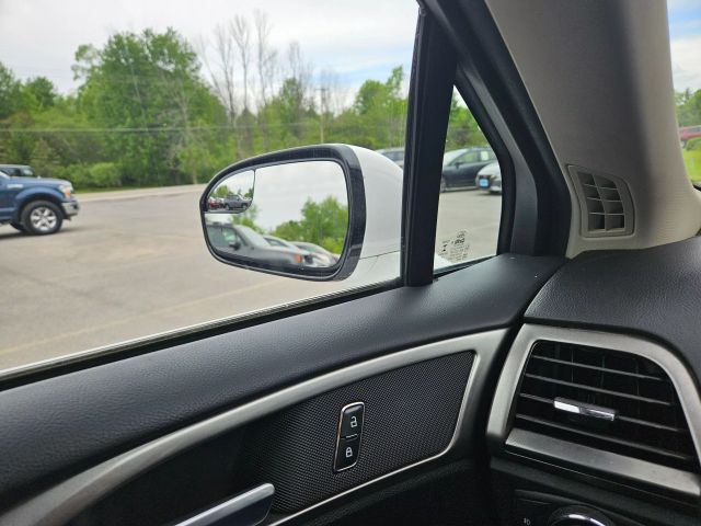 Vehicle image 45 of 49