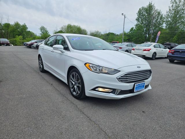 Vehicle image 2 of 49