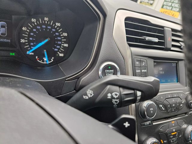Vehicle image 43 of 49