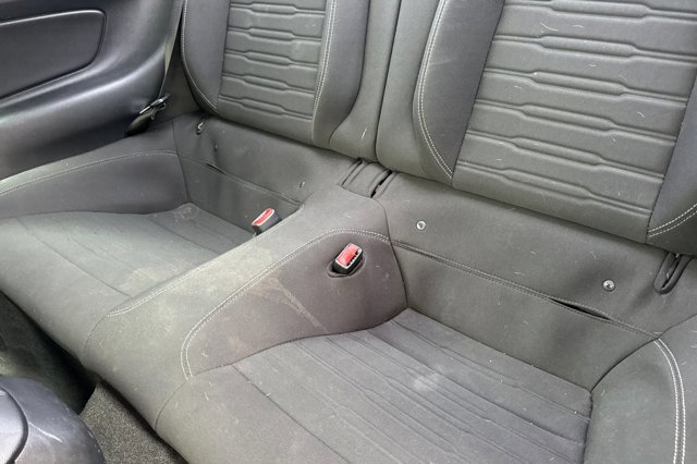 Vehicle image 33 of 54