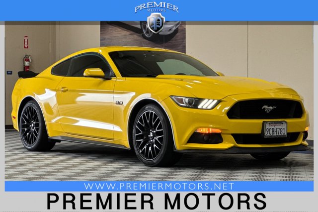 Vehicle image 4 of 54