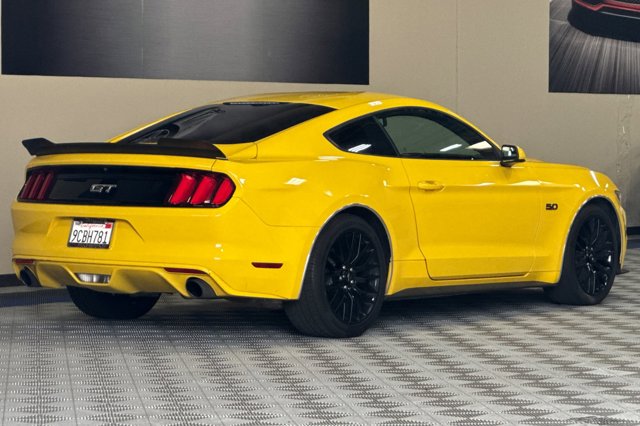 Vehicle image 6 of 54
