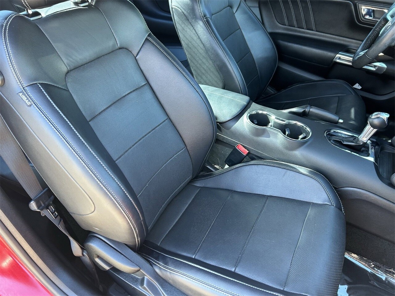 2017 Ford Mustang EcoBoost Premium Image 9 of 35