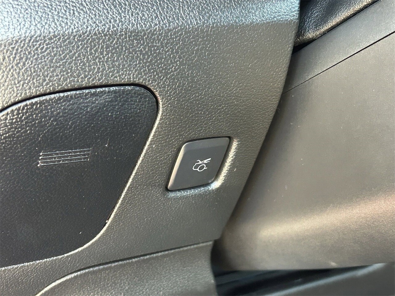 2017 Ford Mustang EcoBoost Premium Image 31 of 35