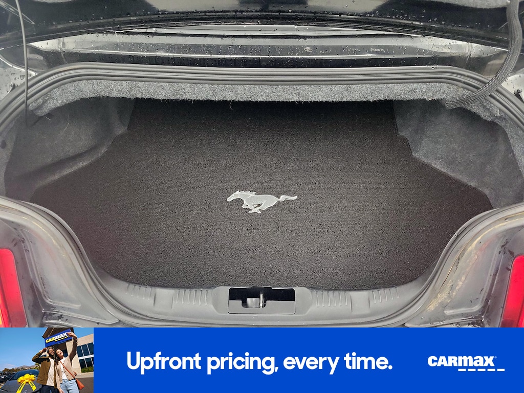 2017 Ford Mustang EcoBoost Premium Image 11 of 25