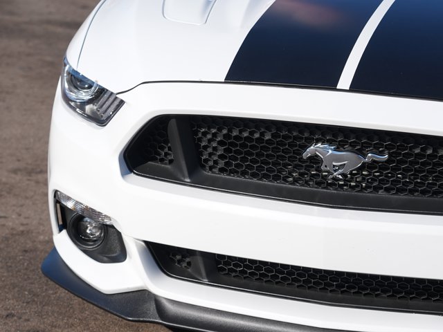 2017 Ford Mustang GT Image 23 of 27