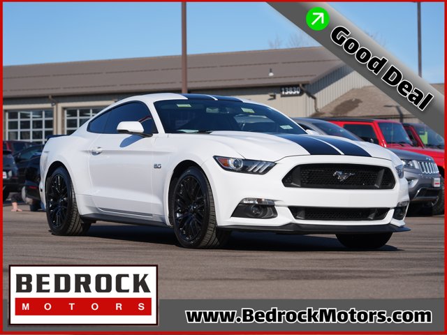 2017 Ford Mustang GT Image 4 of 27